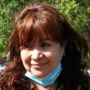 Meet your Posher, Bethi